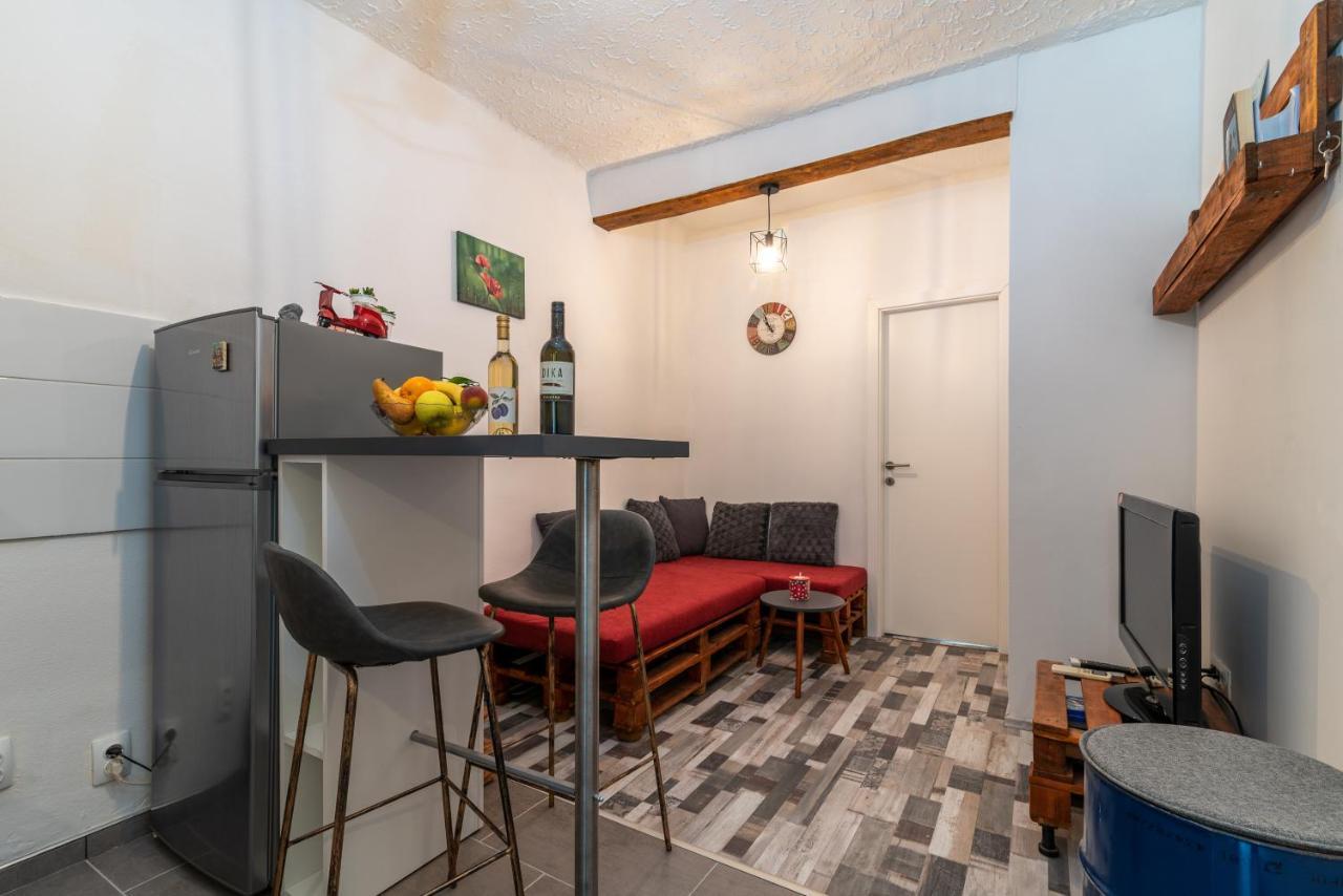 Studio Apartman Duje Trogir Ngoại thất bức ảnh
