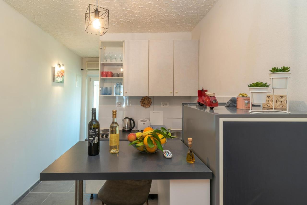 Studio Apartman Duje Trogir Ngoại thất bức ảnh